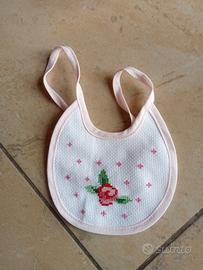 Bavetta ricamato a mano 