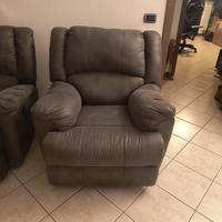 Divano e Poltrona in pelle