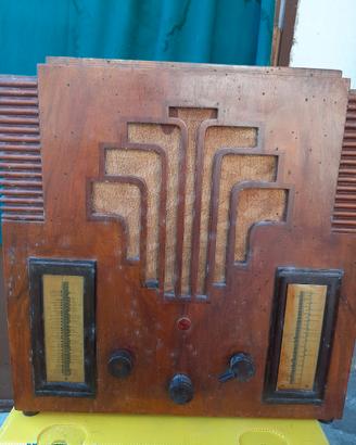 radio a valvole antica