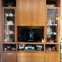 Mobile vetrina in ciliegio