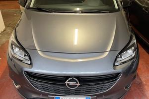 Opel Corsa 1.2 5 porte