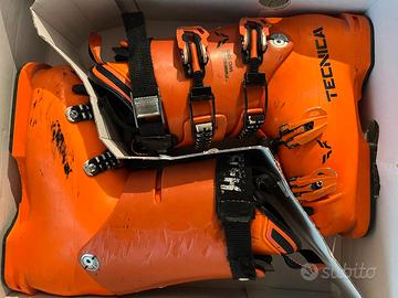 Scarpone da sci racing