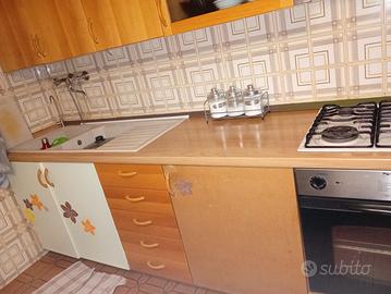 cucina in perfette condizioni 