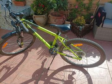 Bicicletta da bambino B-Twin Rockrider 500 24"
