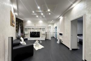 QUADRILOCALE RISTRUTTURATO