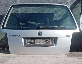 Volkswagen Passat 2000> Portellone Post.