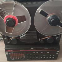 Registratore a nastro Fostex R8