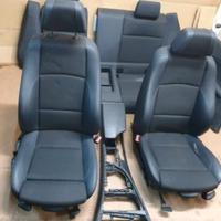 interno BMW serie 1e81 m sport 