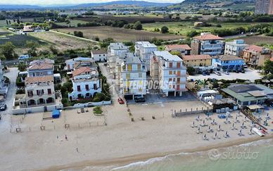 APPARTAMENTO VISTA MARE VICINO LA SPIAGGIA CON POS
