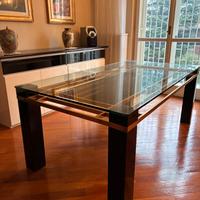 Tavolo in cristallo e ottone