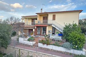 Trilocale piano terra con giardino