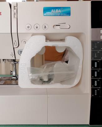 Macchina da cucire Janome DC700