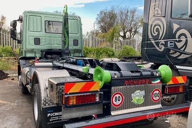 SCARRABILE NUOVO PICHIERRI CON IVECO 100 EURO 5 SU