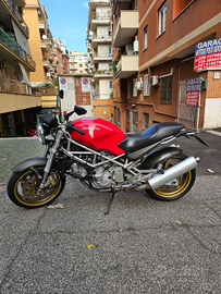 Ducati Monster S4 916 anno 2001