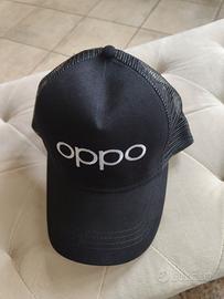 cappello Oppo 