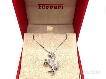 Collana in oro bianco e diamanti