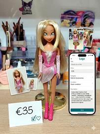 Bambola Flora Winx Club Originale Rainbow