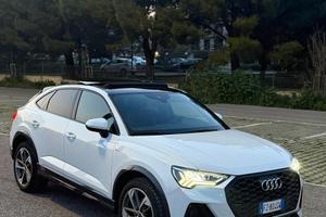 Q3 SPB 35TDI 150CV S.LINE IDENTTITY BLAK