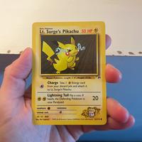 Carta Pokemon Lt Surge’s Pikachu