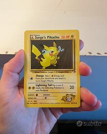 Carta Pokemon Lt Surge’s Pikachu