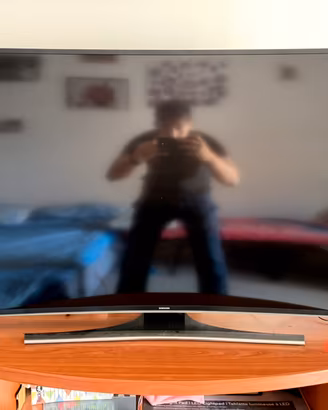 Samsung 55" Curved Smart TV Ultra HD