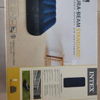 Materassino gonfiabile della Intex, colore blu