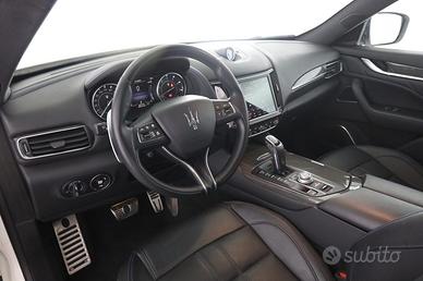 MASERATI Levante Levante 330 CV MHEV AWD GT