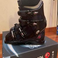 Sci e Scarponi con attacchi Rossignol donna