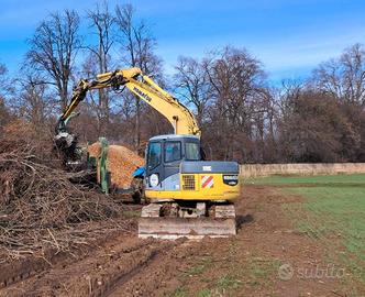 Escavatore Komatsu PC 138us