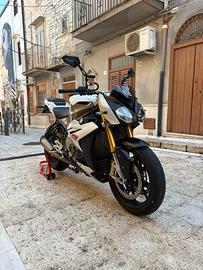 Bmw s1000r