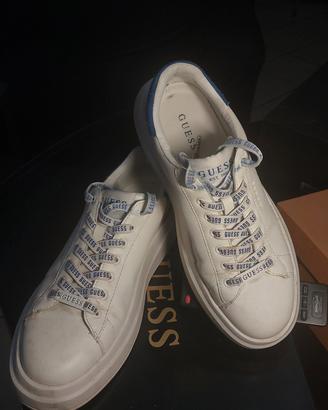 Scarpe Guess pelle