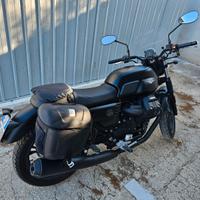 Moto Guzzi V7 III - 2020