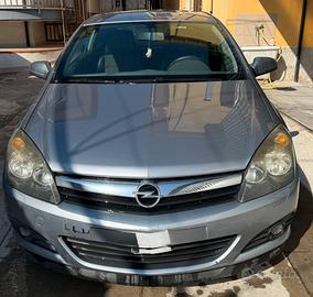 Opel astra gtc Cosmo