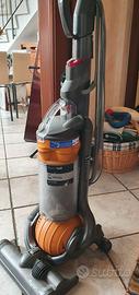 Aspirapolvere Dyson Ball DC25