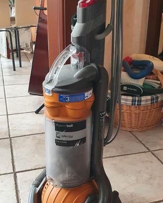 Aspirapolvere Dyson Ball DC25