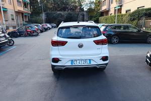 privato vende MG ZS come nuova