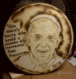 quadro tondo con corteccia pirografato a mano