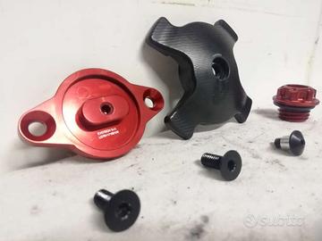 Coperchio ispezione tappo olio Ducati Monster 696