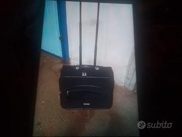 NAVIGARE TROLLEY E BORSONE CASTELNUOVO