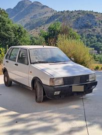 fiat uno