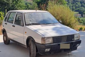 fiat uno