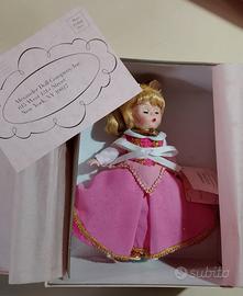 Madame alexander Trunk Set, La Bella Addormentata