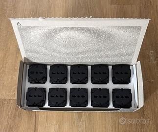 bticino Living Now Presa schuko Flat (KG4140A16F)