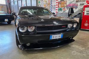 Dodge Challenger SRT-8 2009