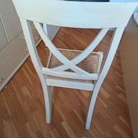 4 Sedie legno massello e paglia + 1 rossa