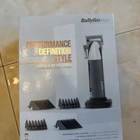 Taglia capelli barba uomo