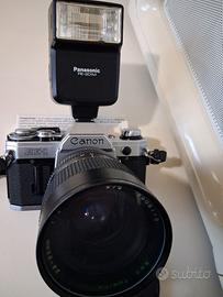 Canon AE-1 + obiettivo Tokina + flash – Fotocamera