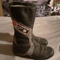 stivali da moto 