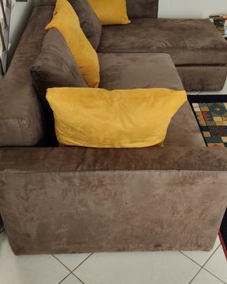 Divano letto con penisola 