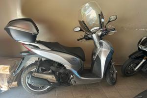 Honda Sh 300
